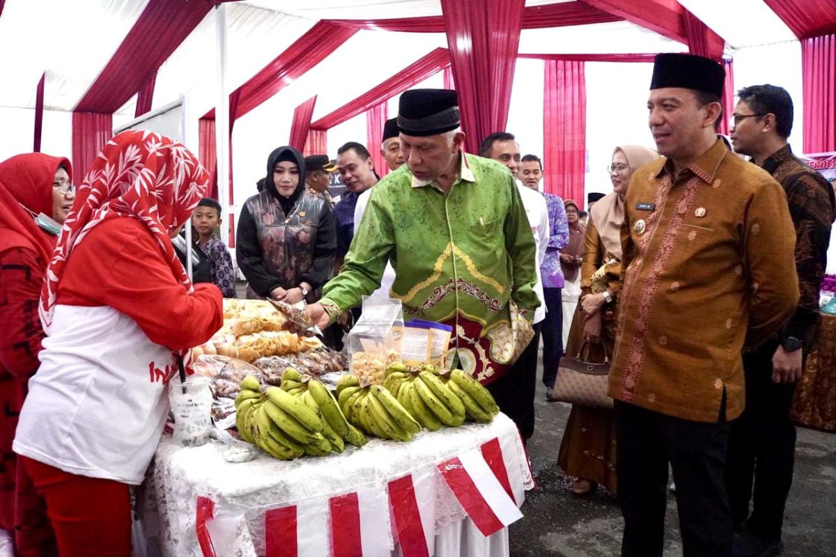 Meriahkan HUT RI 79 Pemkot Padang Panjang gelar Festival Merah Putih