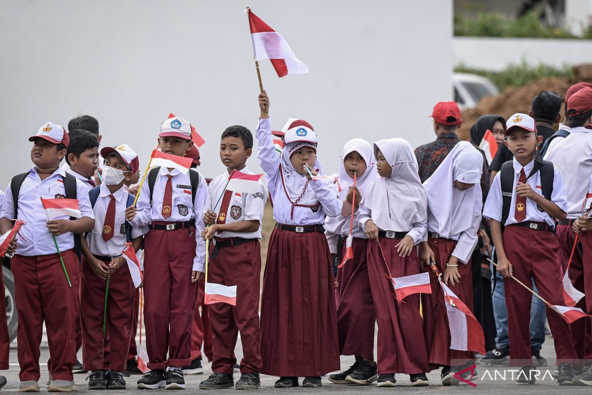 Kala Sang Saka Merah Putih tiba di Nusantara