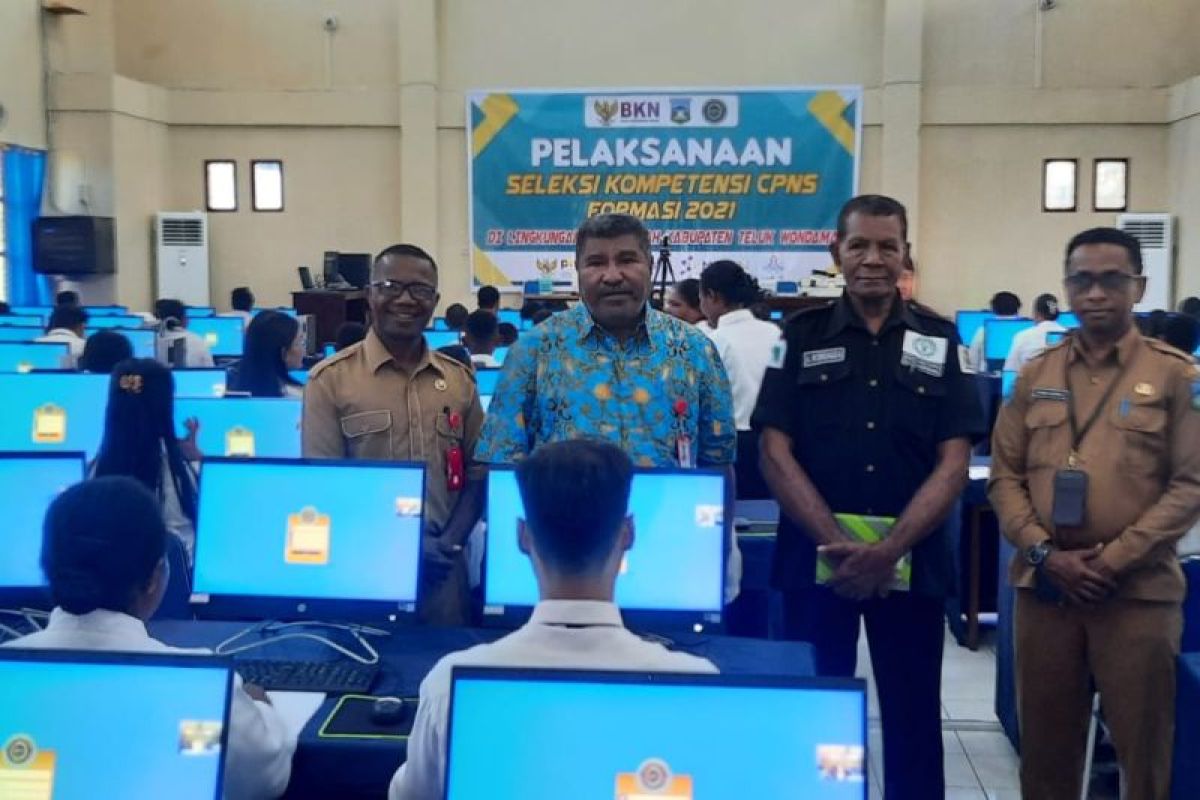 1.468 pelamar di Teluk Wondama jalani tes seleksi CPNS