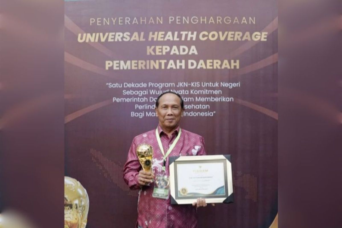 Pemkab Kobar raih UHC award 2024 kategori Madya