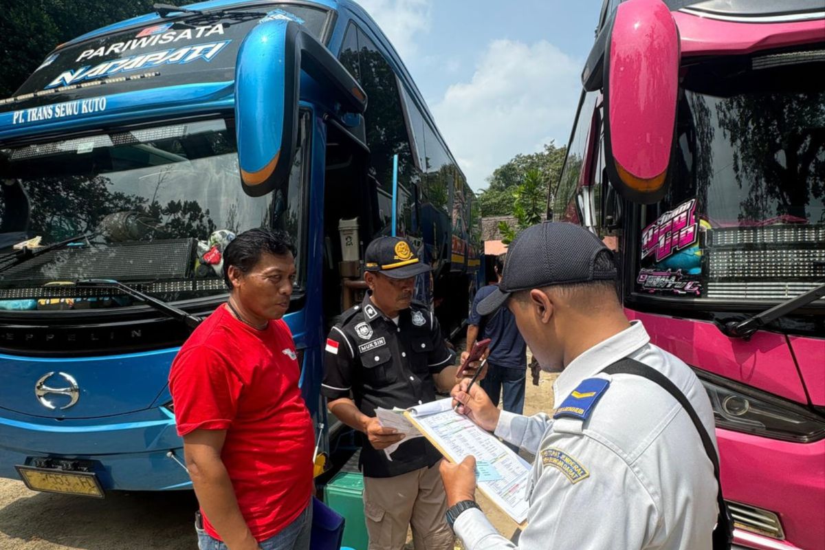 BPTD Banten gelar operasi ramp check bus di jalur wisata Pantai Anyer