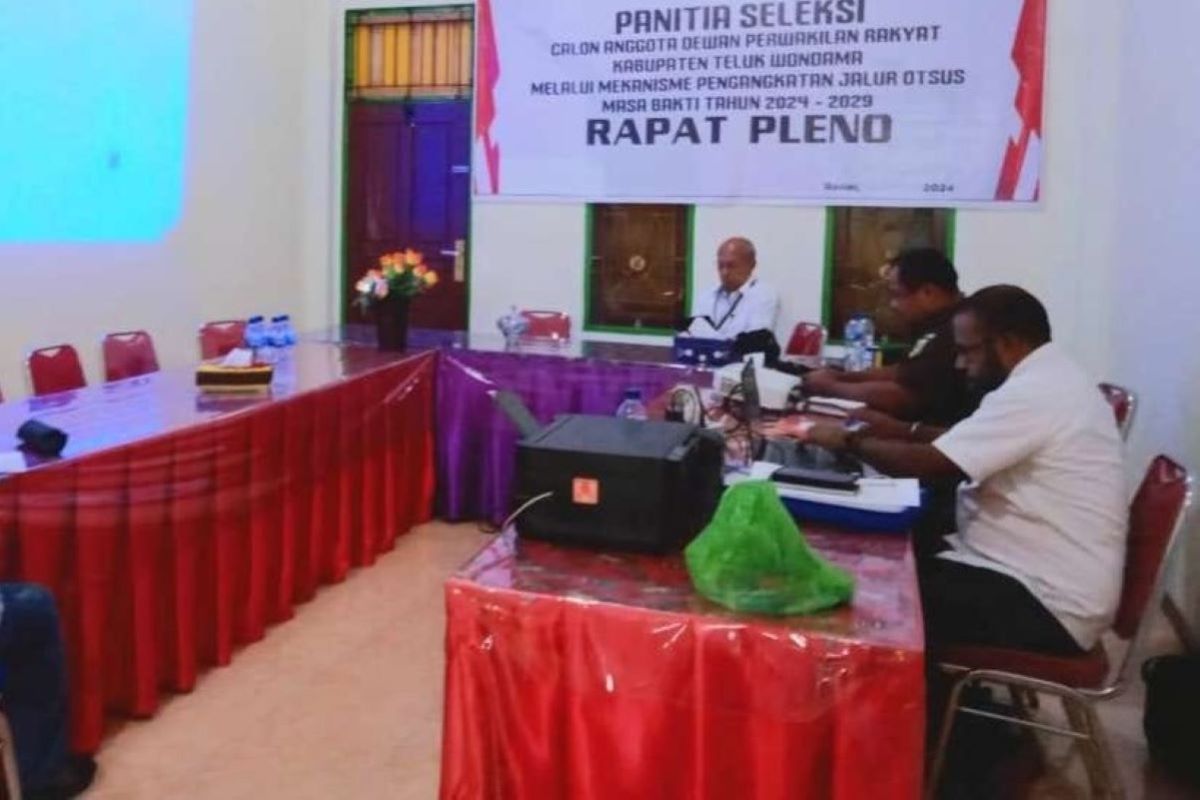 Pansel tetapkan 20 calon DPRK Wondama lulus seleksi administrasi