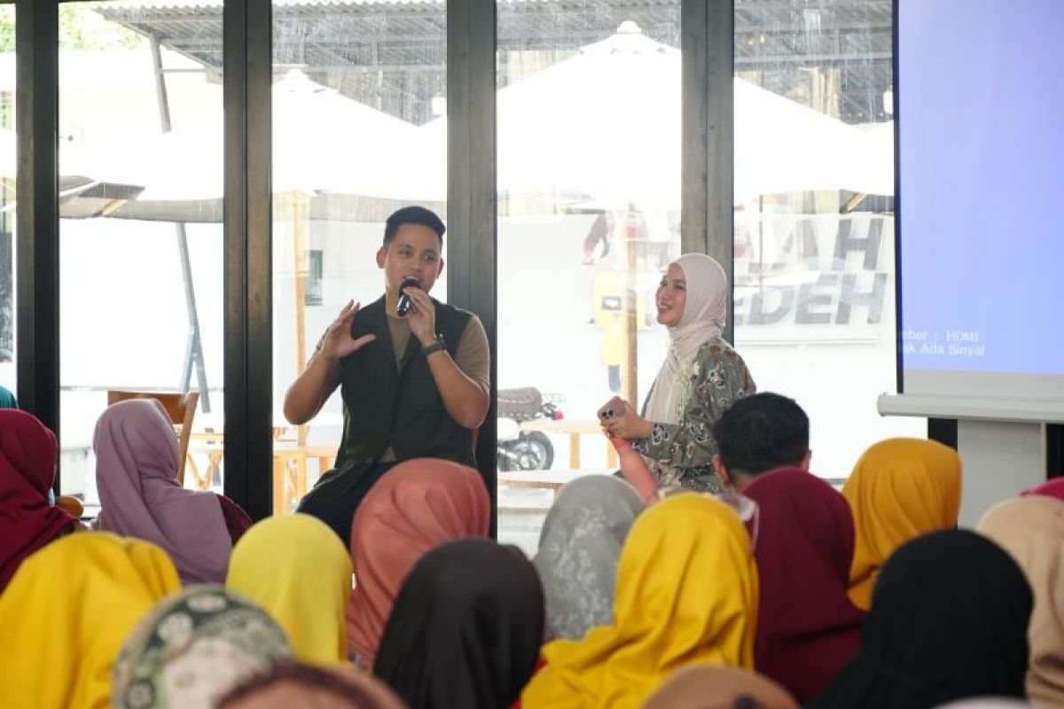 Dico  Ganinduto ajak dialog 150 guru bahas "parenting"