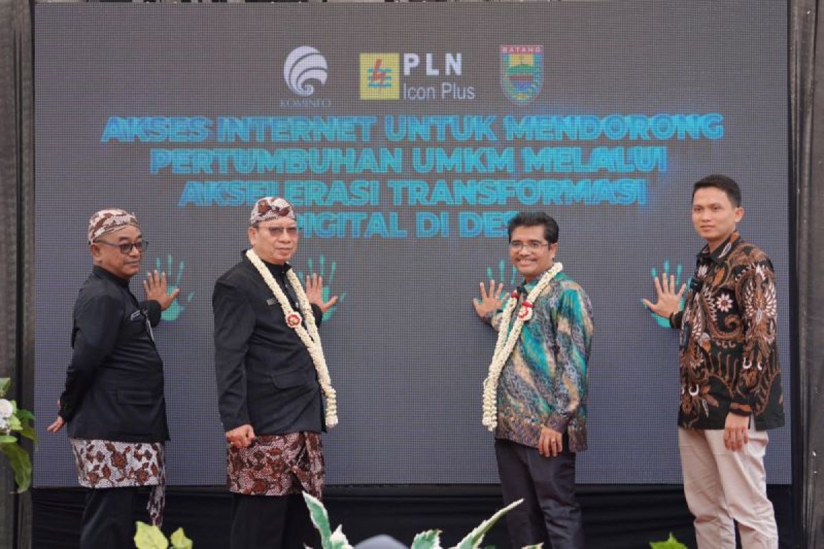 PLN Icon Plus dorong digitalisasi layanan publik melalui akselerasi internet desa di Batang