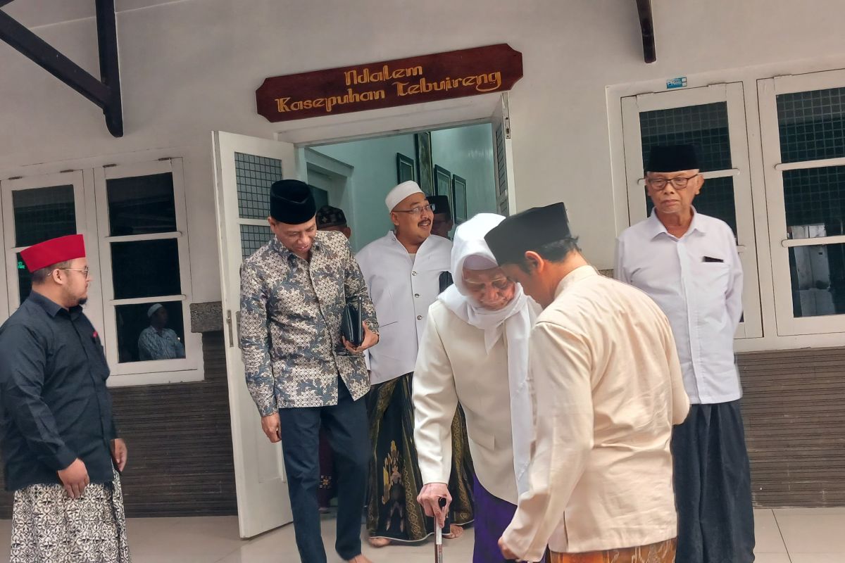 60 kiai sepuh bertemu di Pesantren Tebuireng Jombang bahas PKB