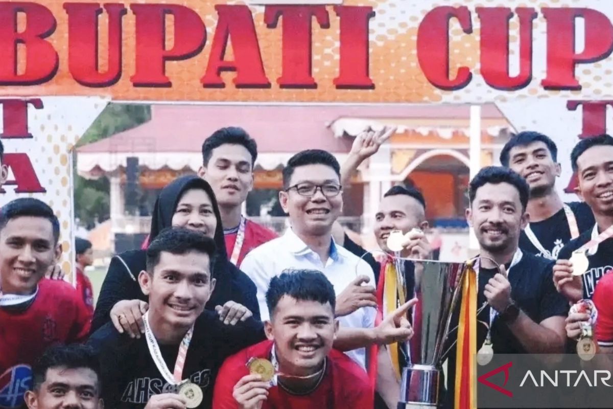 Kesebelasan AHS Pekanbaru juarai Bupati Kuansing Cup  2024