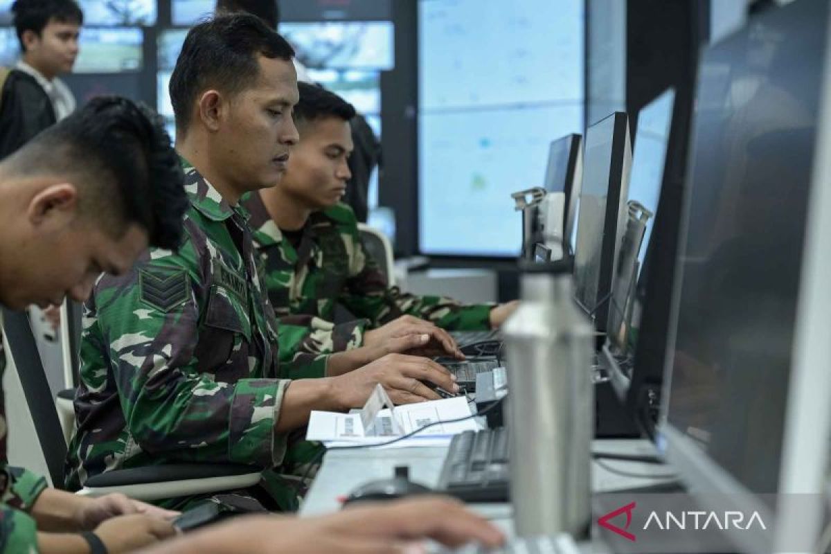 Minister backs cyber army proposal to boost Indonesia's security