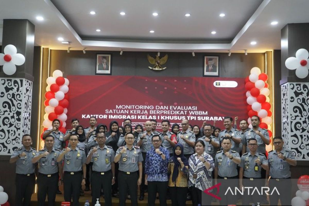 Kantor Imigrasi Surabaya pertahankan predikat WBBM