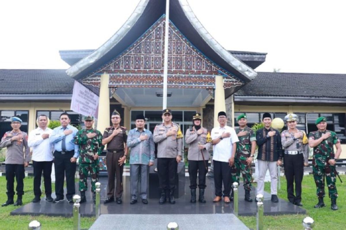 Pj Wali Kota Payakumbuhsambut Wakapolda Sumbar, tinjau pelaksanaan Pemilu