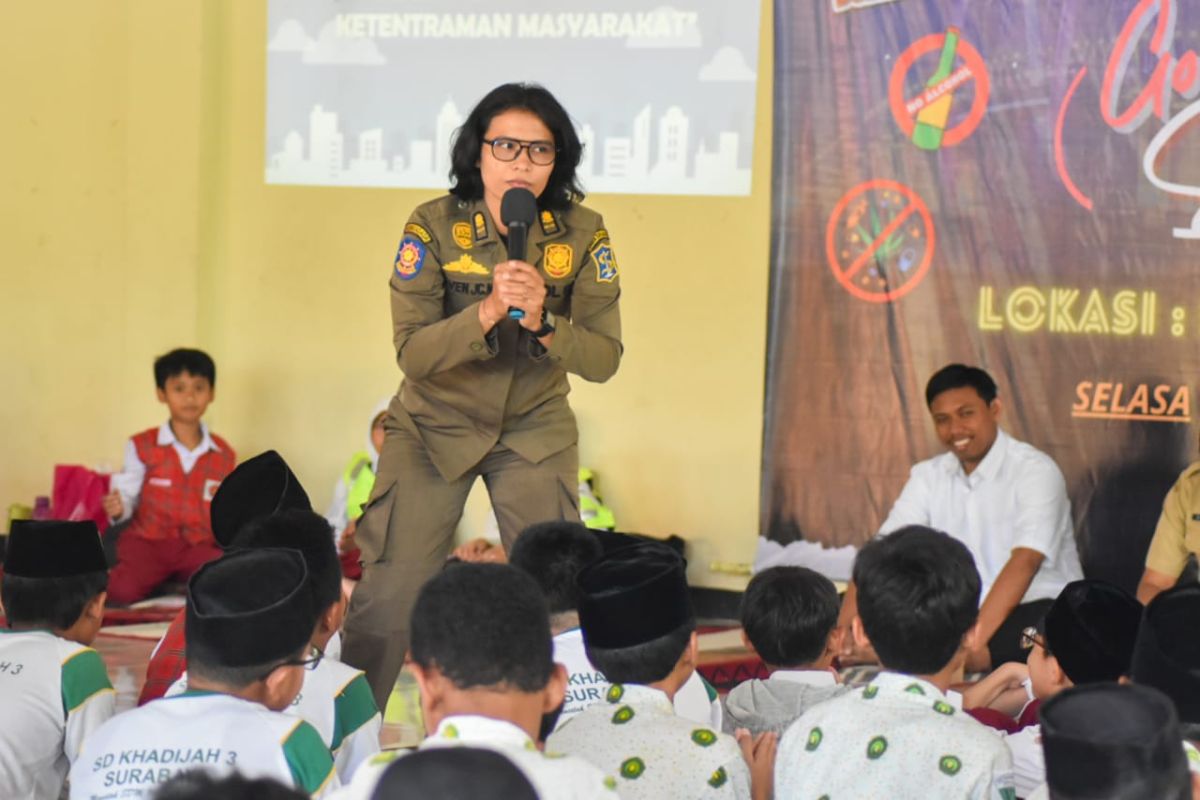 Pemkot Surabaya gelar sosialisasi antisipasi kenakalan anak di sekolah