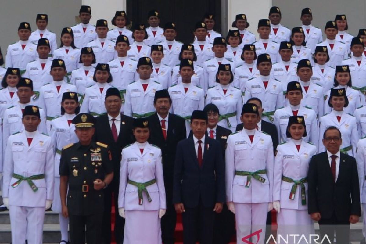 President inaugurates 2024 Flag-Raising Troop at IKN State Palace