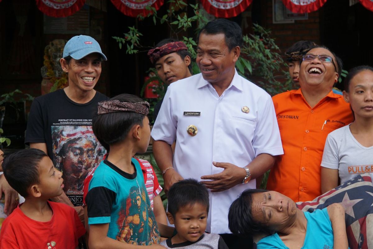 Pemkab Buleleng bantu tiga lembaga sosial anak berkaitan HUT RI Ke-79