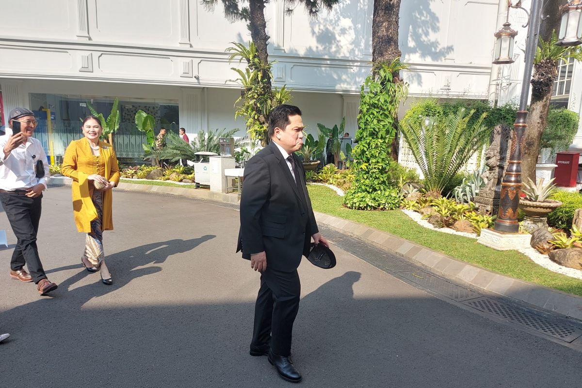 Menteri KIM tiba di Istana Jakarta hadiri Anugerah Tanda Kehormatan