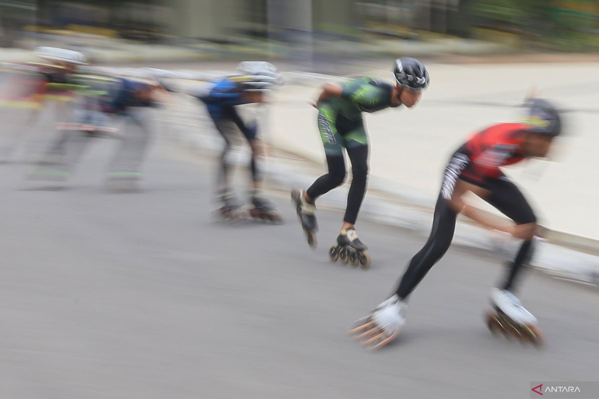 Sepatu roda - Jateng dan Jatim rebut medali emas sprint 1.000 meter