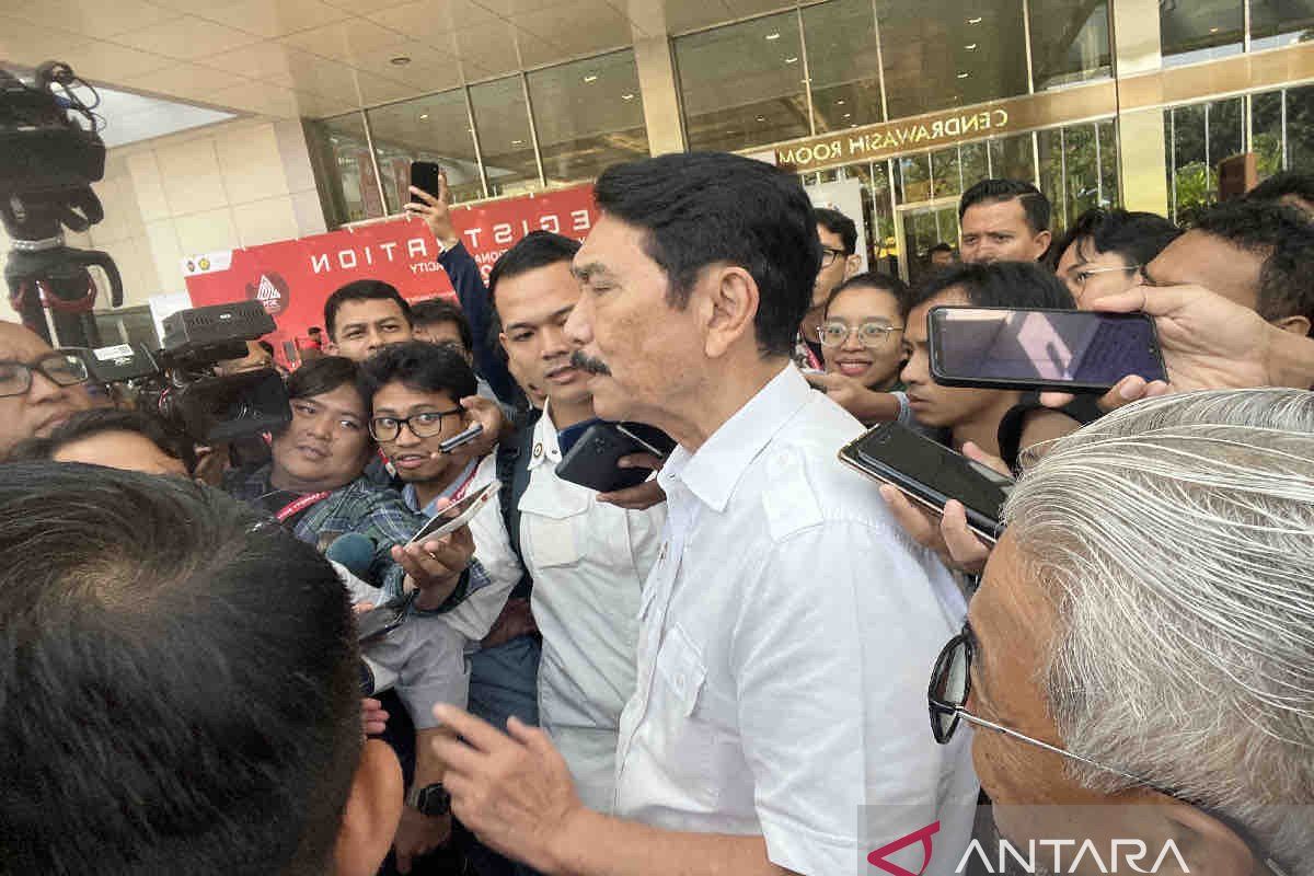 Luhut bantah tahu rencana reshuffle kabinet, hanya jawab yang bisa dijawab