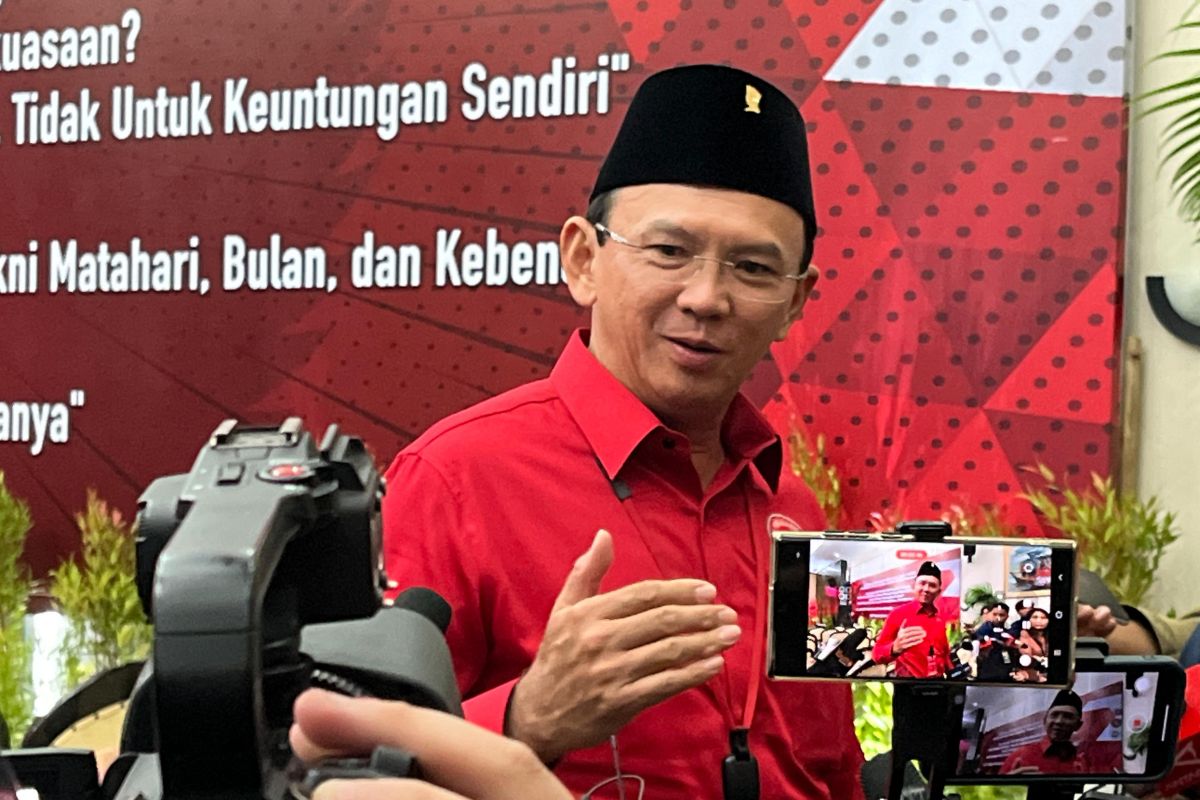 Ahok sedih Airlangga dan Jusuf Hamka mundur dari Golkar