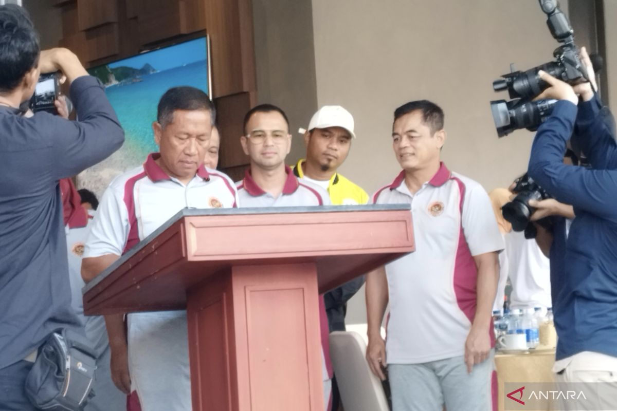 Kemenhan bersama Raffi Ahmad resmikan lapangan tenis guna jaring atlet