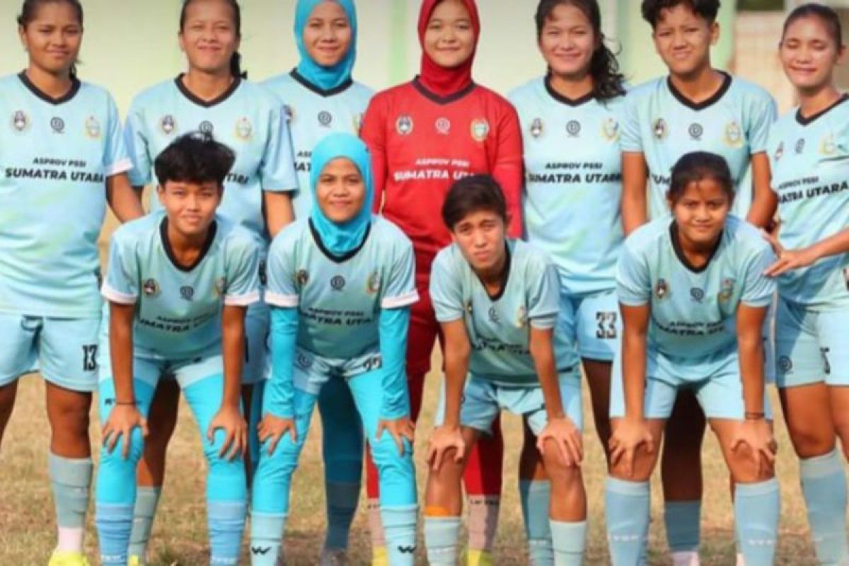 Tim Sepak Bola Putri PON Sumut petik pelajaran berharga  di Jawa