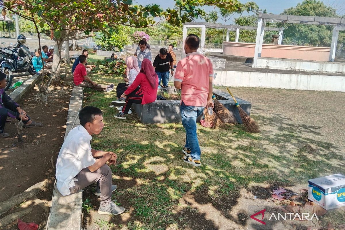 Seluruh OPD Mukomuko gotong royong cegah DBD