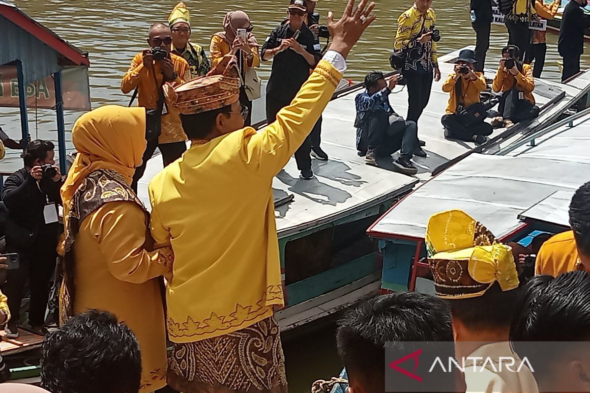 Kalsel gelar Festival Budaya Pasar Terapung di Sungai Martapura  Banjarmasin