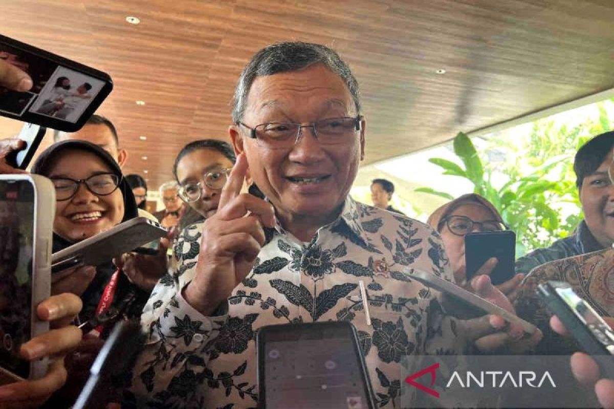 Menteri ESDM sebut tak tahu soal rencana perombakan kabinet