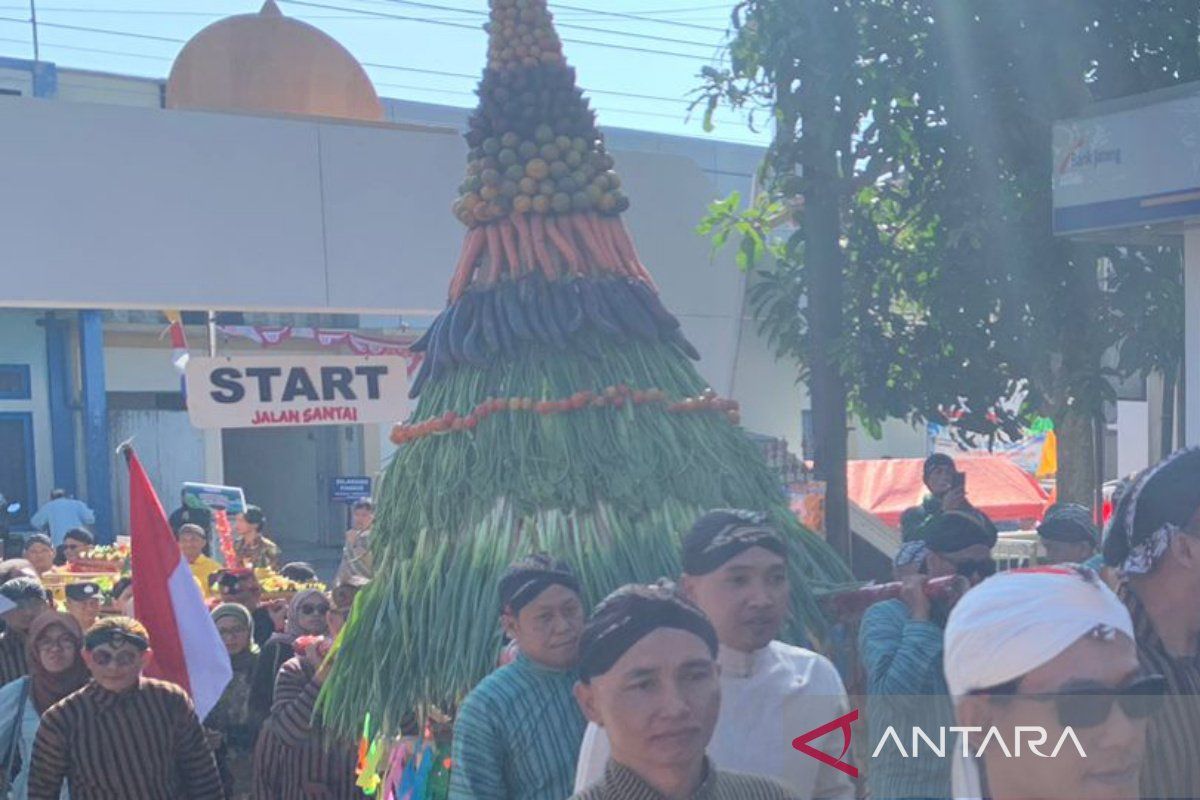 Warga Bulu gelar merti bumi untuk kelestarian alam