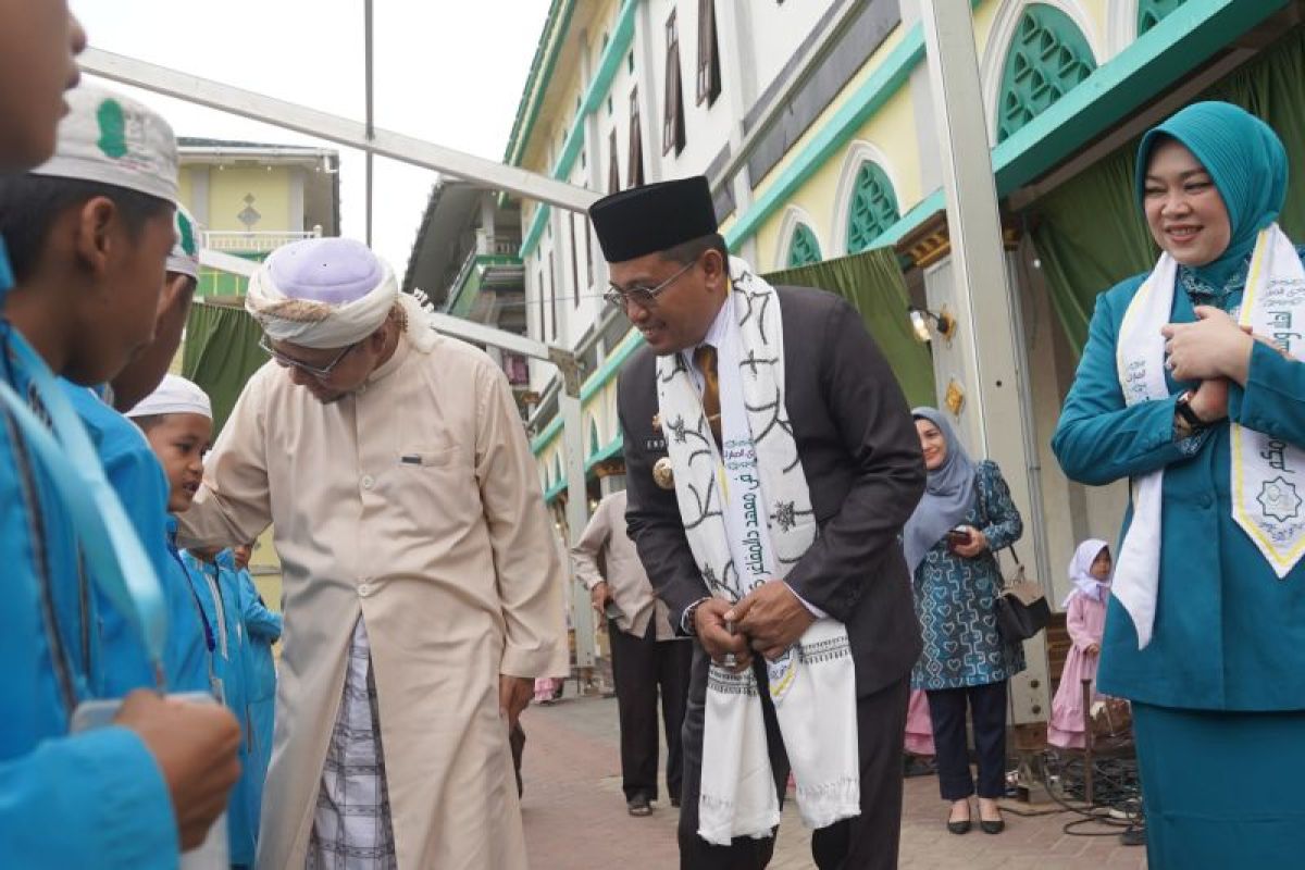 Endri minta doa restu Guru Syairazi jabat Pj Bupati HSS