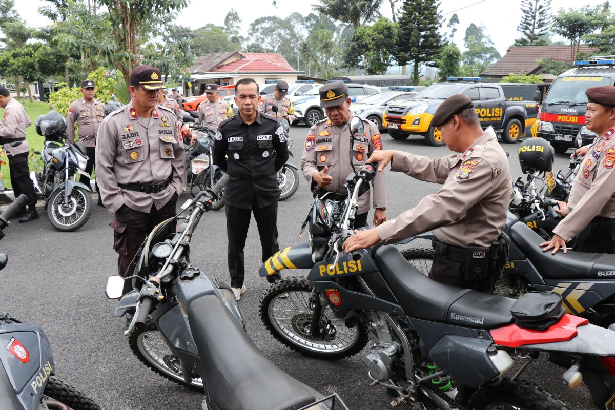 Polres Lampung Barat cek kendaraan dinas jelang Pilkada