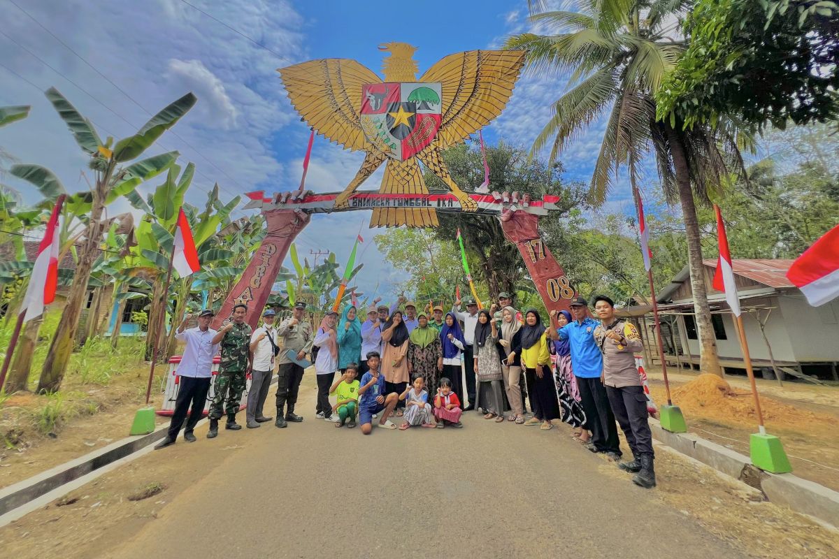 Desa Sumber Rejeki gelar lomba menghias lingkungan semarakkan HUT RI