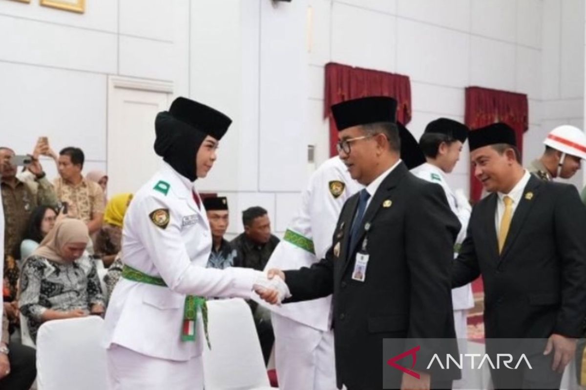 Penjabat Gubernur Kaltim  kukuhkan paskibraka 2024