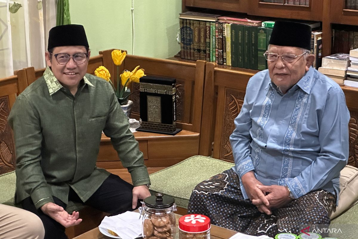 PKB kunjungi kiai bicarakan muktamar dan hubungan dengan PBNU