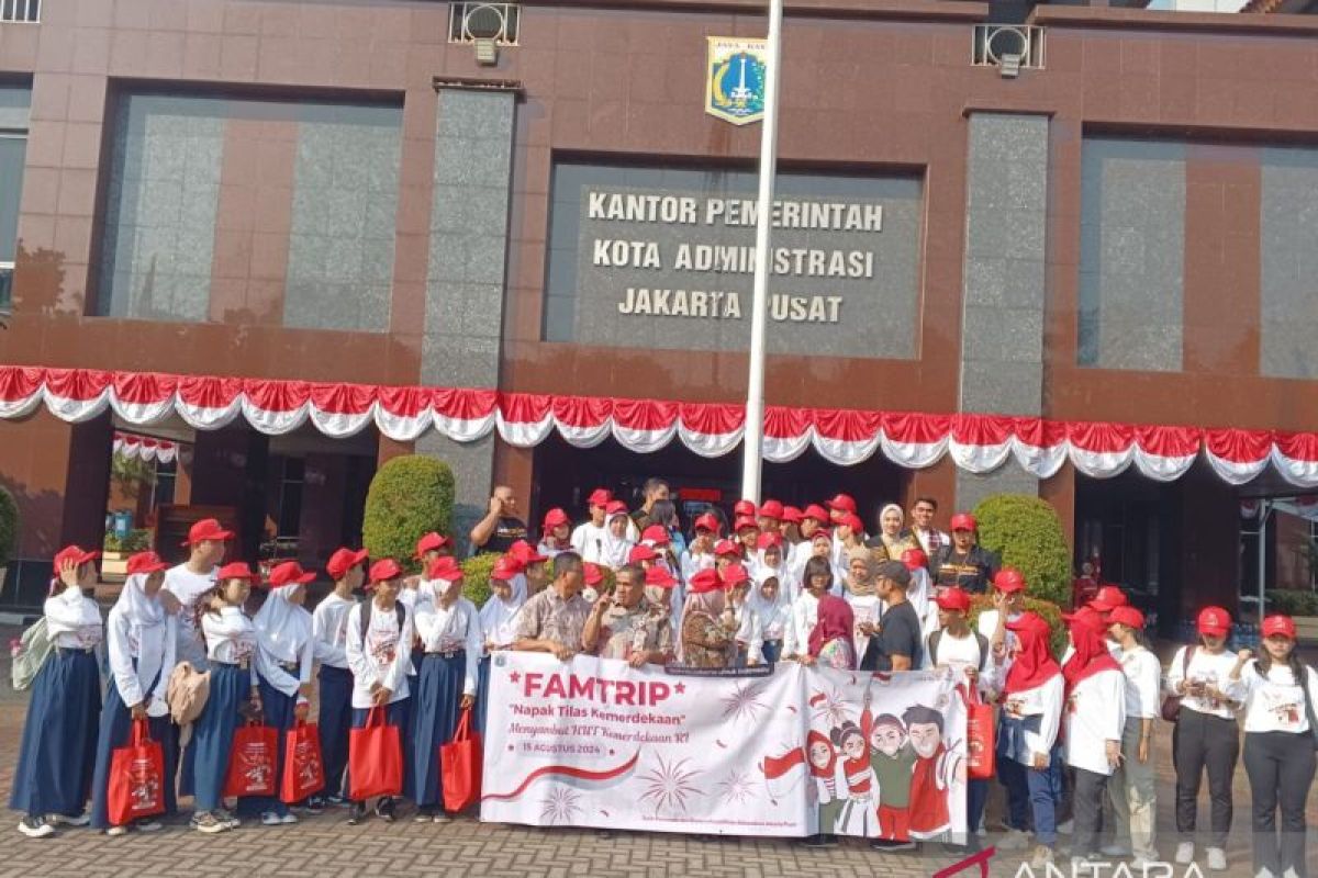 Jakpus undang 50 siswa SMP kunjungi empat destinasi wisata sejarah