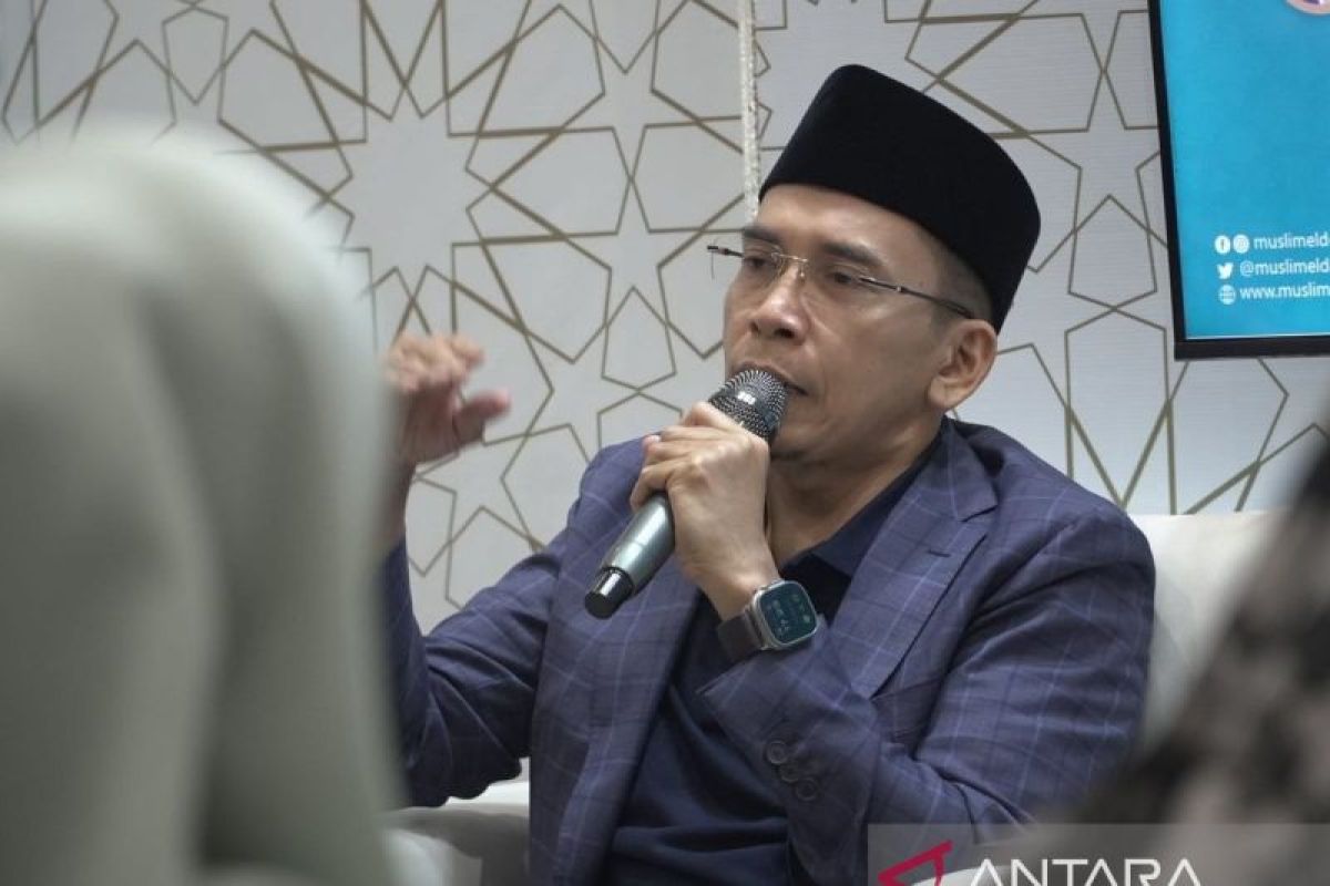 TGB: Grand Syekh Al-Azhar dukung perdamaian dunia