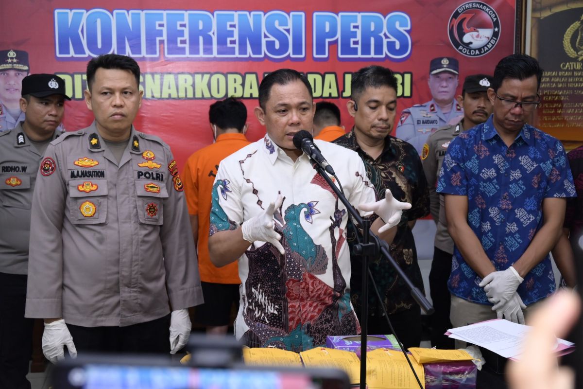 Polda Jambi ungkap penyeludupan 4,5 kg sabu asal jaringan internasional