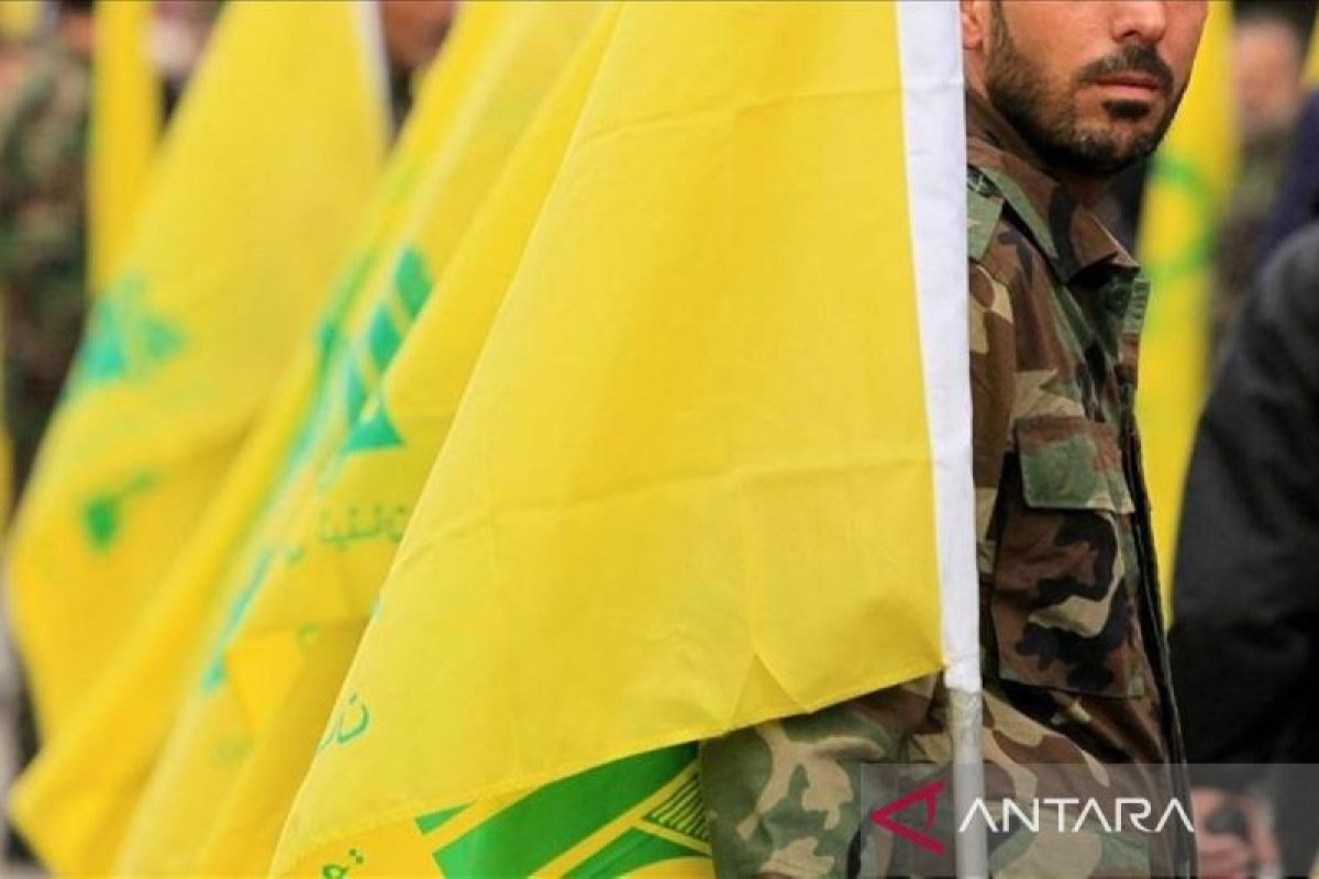 Hizbullah luncurkan serangan balasan ke Israel