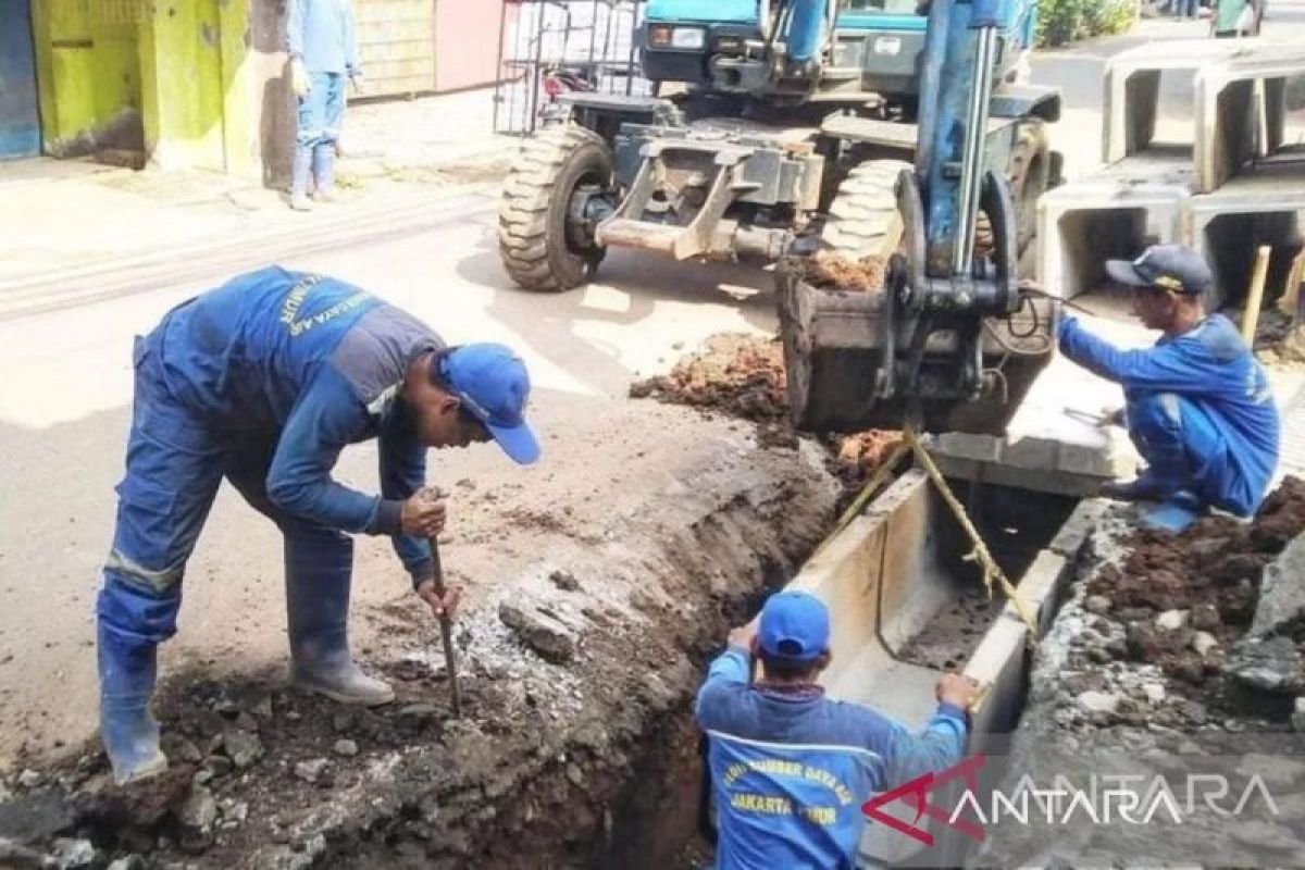 Sudin SDA Jaktim  bangun 15 saluran air cegah banjir saat hujan