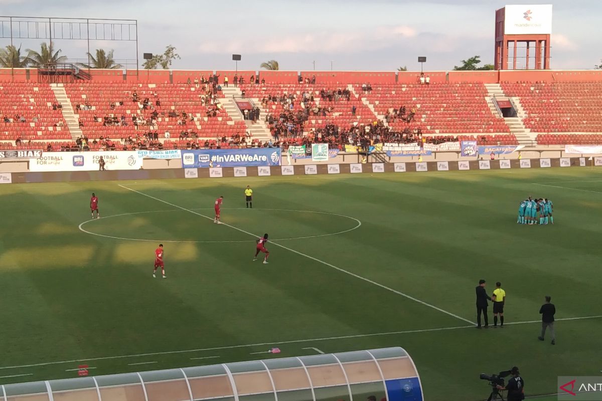 PSM Makassar menang 2