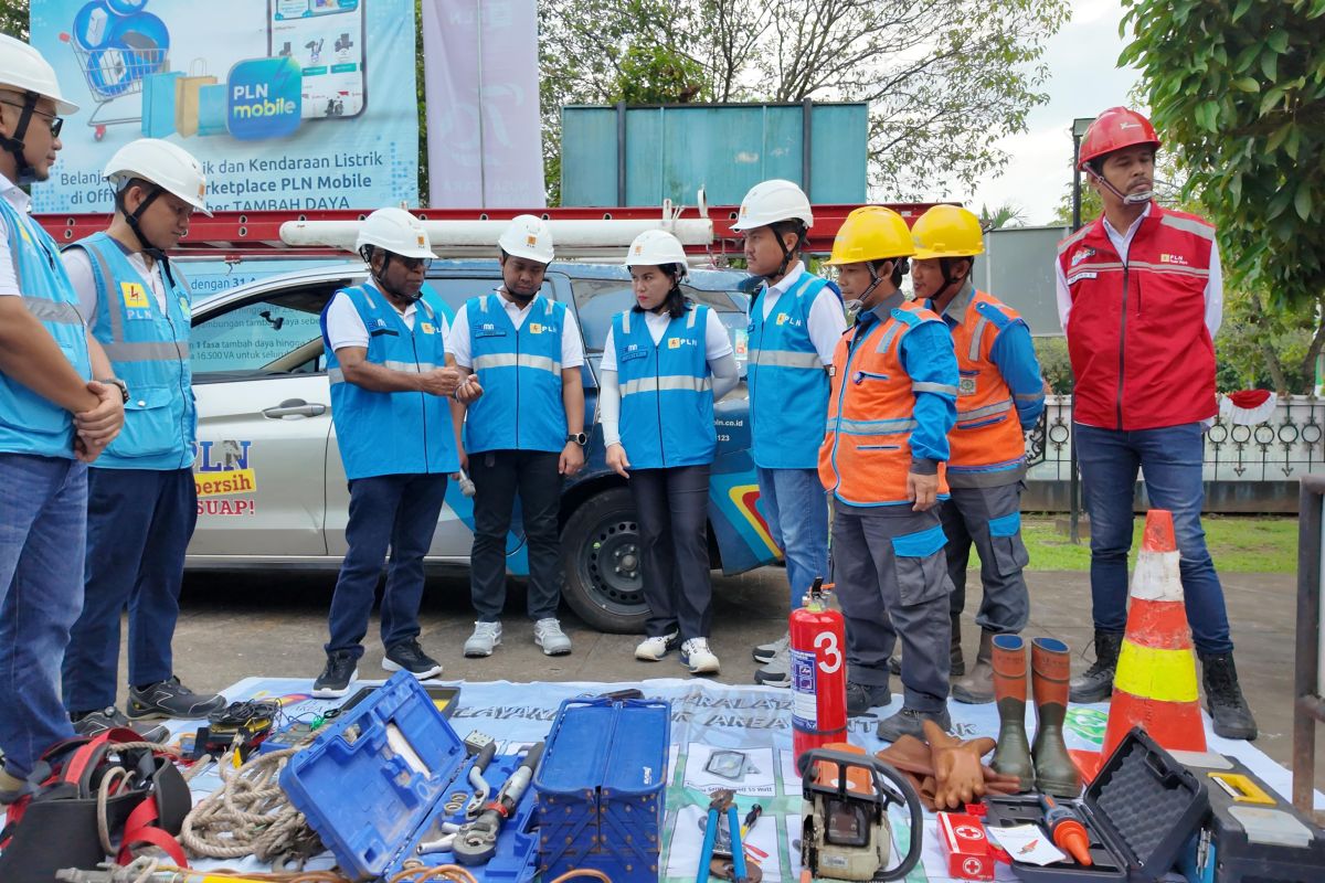 PLN UID Kalbar gelar apel siaga jelang HUT ke-79 kemerdekaan RI