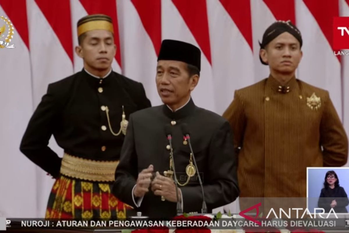 Jokowi ke Prabowo: Izinkan saya serahkan tongkat estafet kepemimpinan