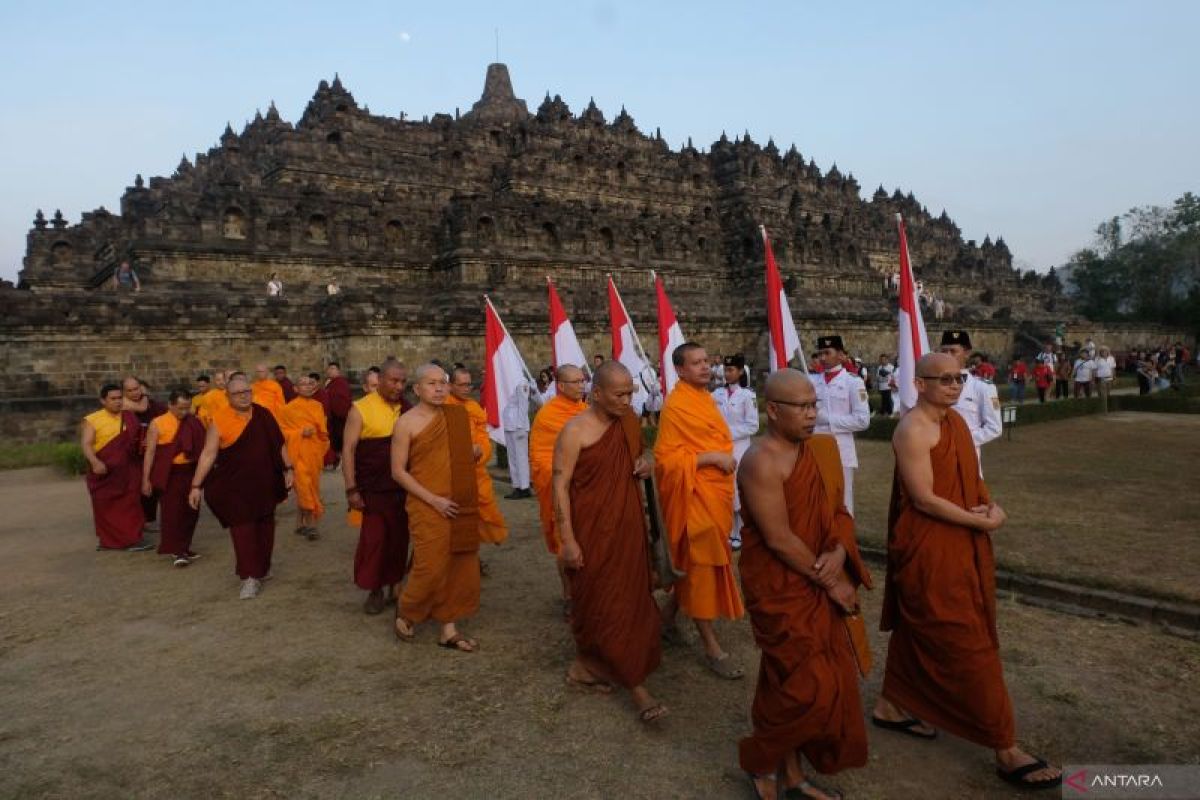 Zonasi khusus ibadah umat Buddha di Borobudur selesai tahun ini