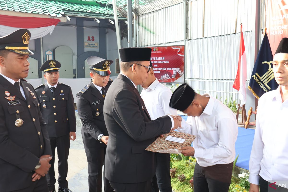 265 WBP Lapas  II B Nyomplong Sukabumi dapat remisi HUT Ke-79 RI