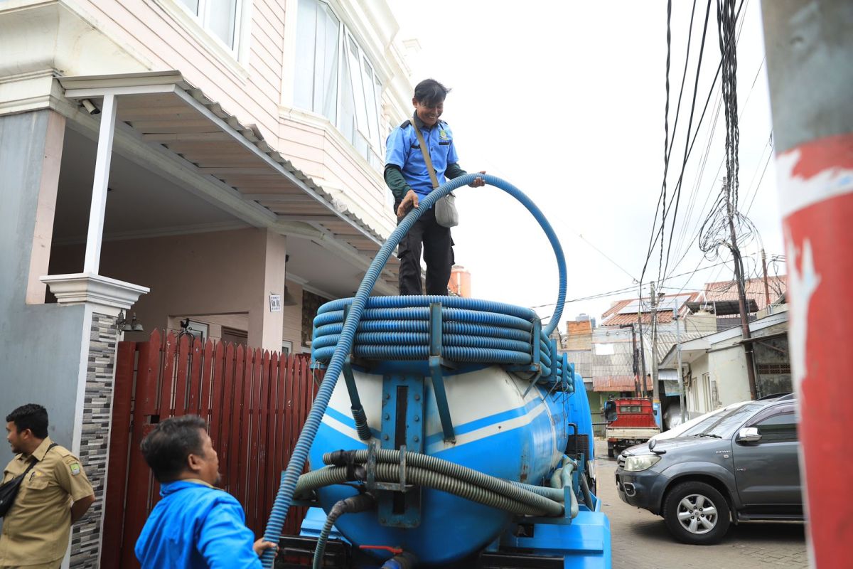 Toilet rumah anda mampet, jangan khawatir ini solusinya lewat aplikasi Sisenja