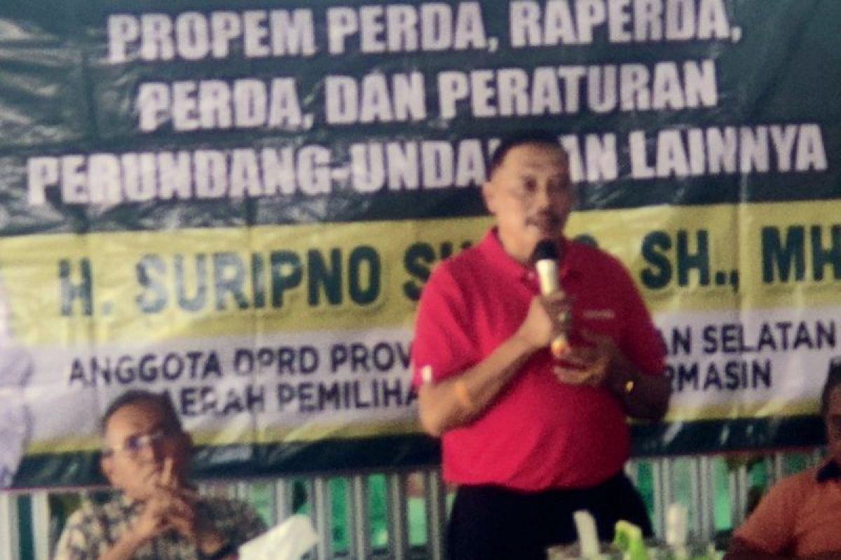 Anggota DPRD Kalsel Suripno sosialisasikan UU Lingkungan Hidup