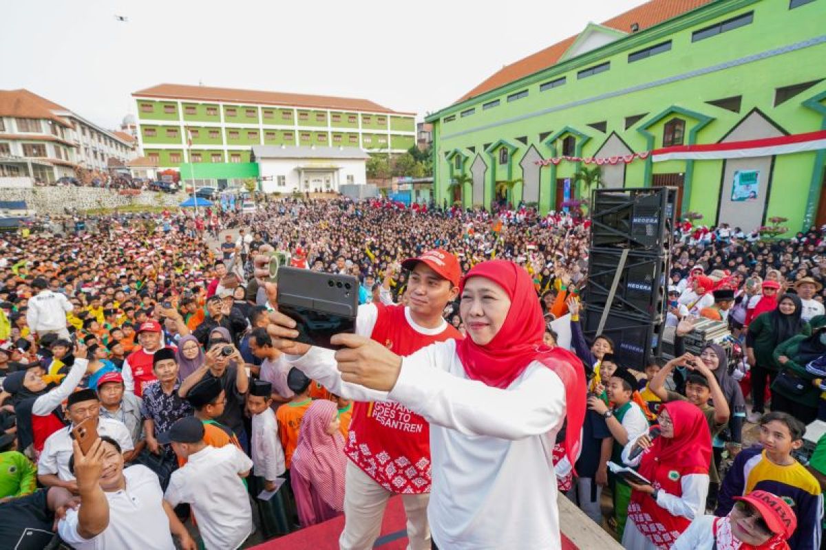 Khofifah buka lomba olahraga tradisional di Ponpes Amanatul Ummah Pacet