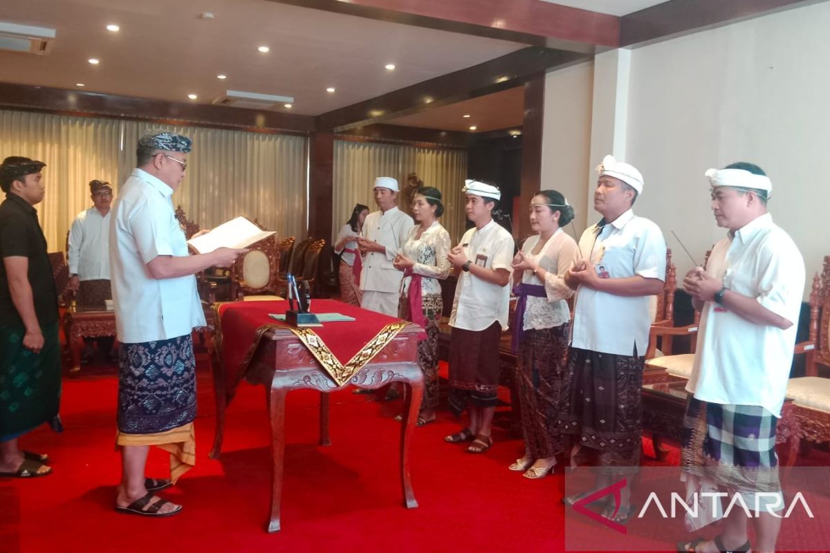 Bupati Gianyar lantik lima pejabat fungsional