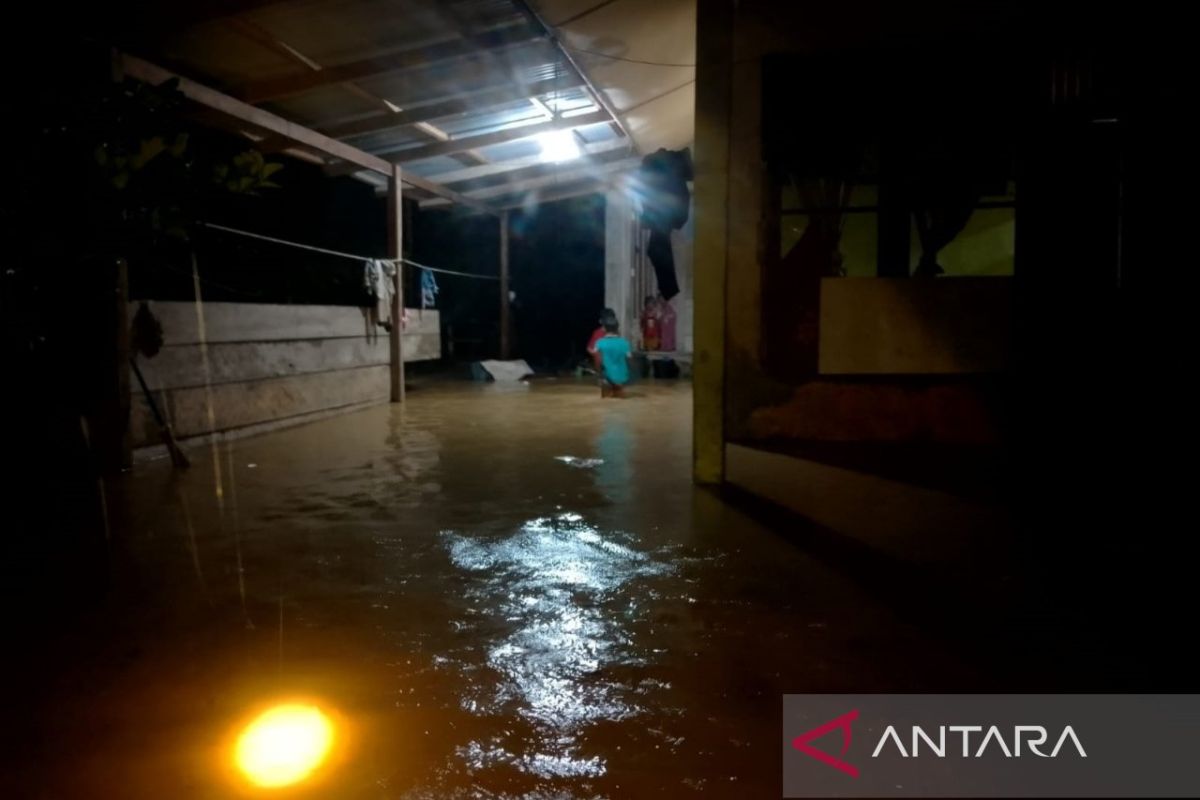 BNPB: 1.326 korban banjir di Aceh Jaya tertangani dengan baik