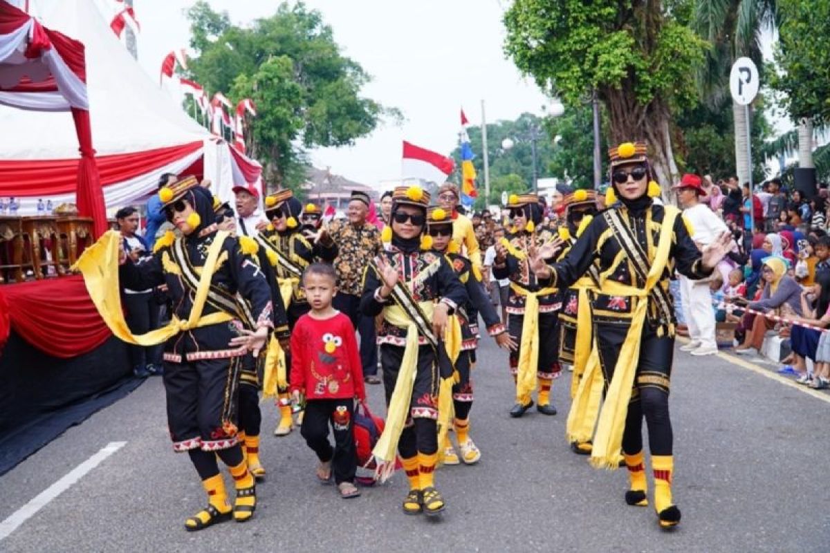 Pemprov Jambi gelar pawai HUT RI, Al Haris : Ini suka cita rakyat dalam keberlanjutan daerah