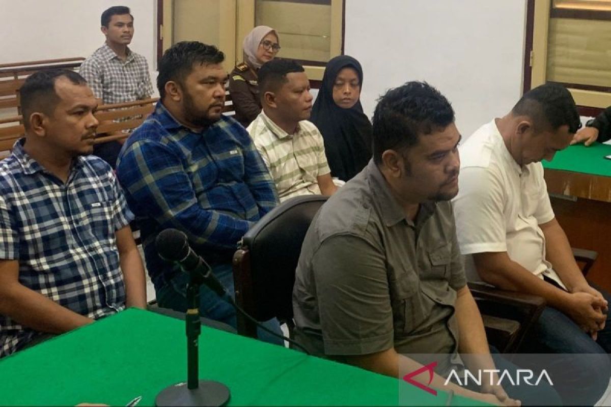 Jaksa dakwa enam pejabat Dinas Pendidikan Madina korupsi Rp580 juta