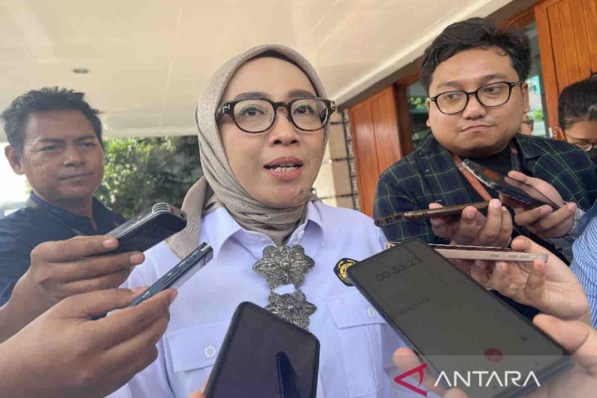 Menteri ESDM Bahlil ingin percepatan RUU EBET