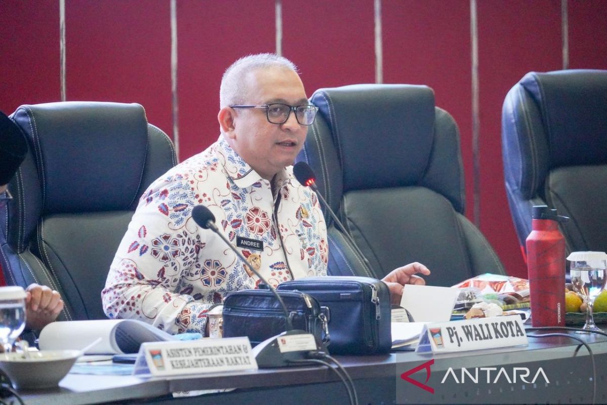 Pj Wali Kota Padang ingatkan warga waspada cuaca ekstrem